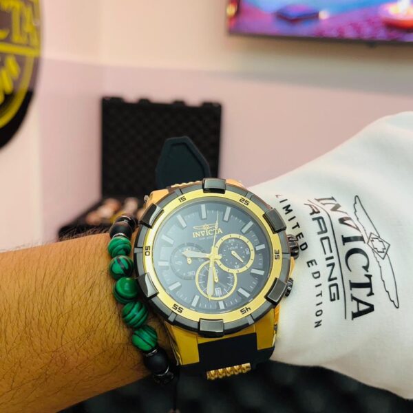 Reloj Invicta Aviator hombre dorado negro cronografo original Ecuador